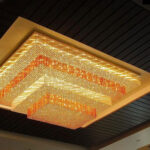 Das Licht Gestaffelter Goldener Schein